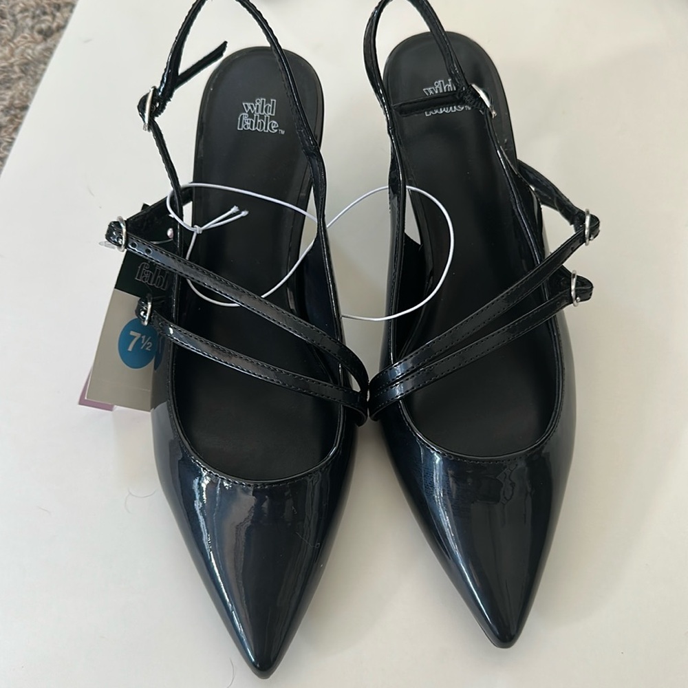Wild Fable Black Patent Strappy Slingback Heel (7.5)